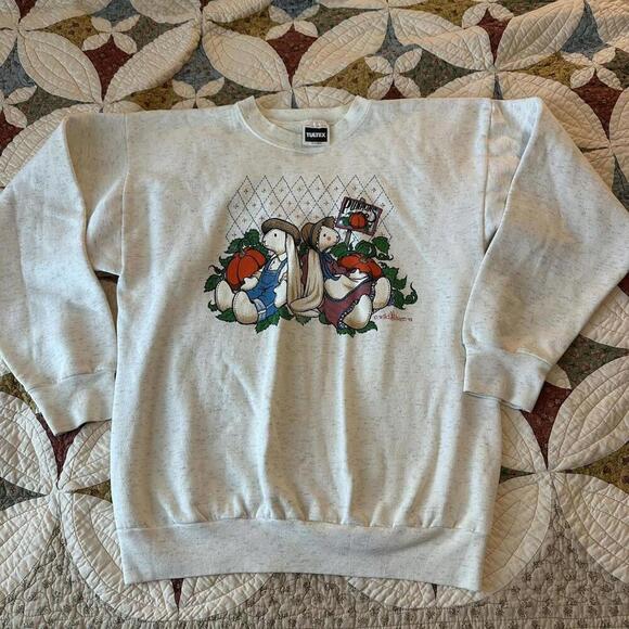 Tultex Tops - 90s cream crewneck sweatshirt w cute bunny & pumpkin patch graphic Size XL